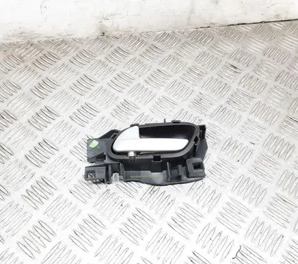 Peugeot 207 Front door interior handle 303966