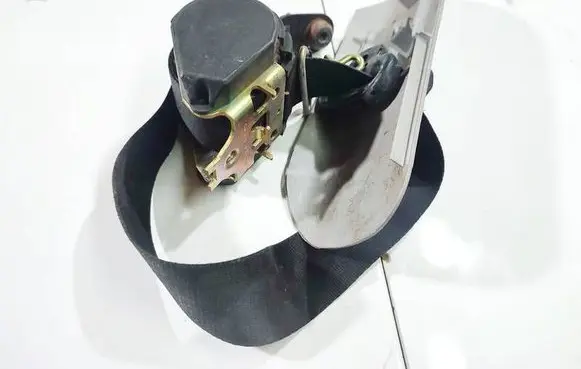 Ford Focus Front seatbelt 560630900