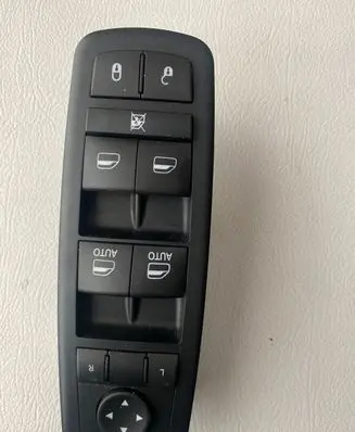 Dodge Durango Electric window control switch 68289802AB 10132906