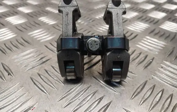 Renault Master II Valve rocker arm 8200007915