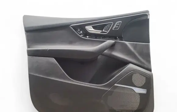 Audi Q7 4M Front door card panel trim 4M0867117B