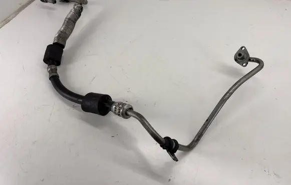 Porsche Cayenne (92A) Power steering hose/pipe/line 7P5422893 95834745110 95834745112