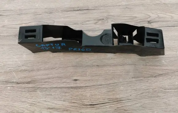 Renault Captur Front bumper mounting bracket 620920449R