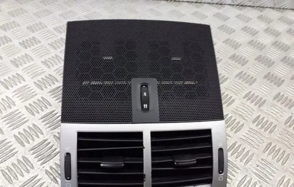 Peugeot 407 Dashboard side air vent grill/cover trim 9644589777