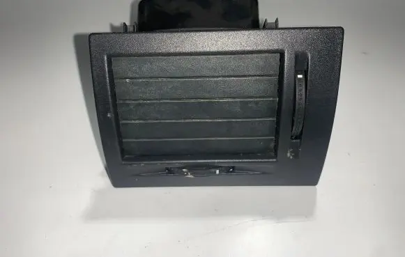 Opel Meriva A Dash center air vent grill 464652911 2892002