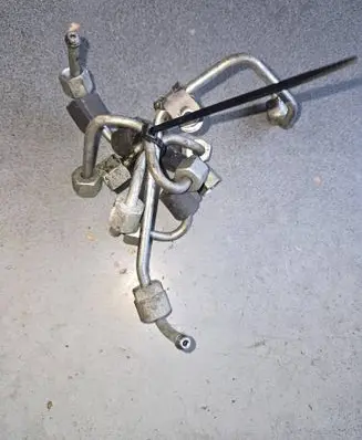 Volkswagen Caddy Fuel main line pipe 140329 U301BE 7050