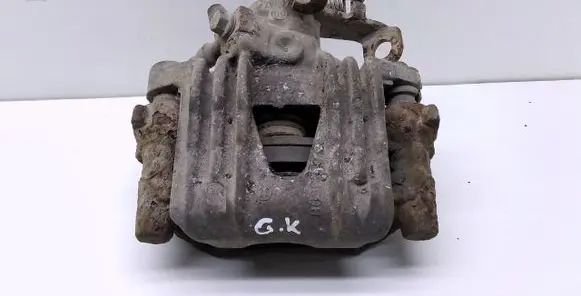 Opel Zafira A Rear brake caliper