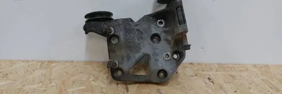 Generator/alternator bracket