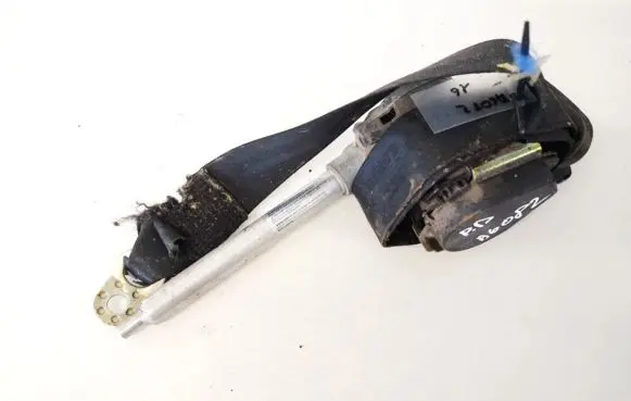 Audi A4 S4 B5 8D Front seatbelt 0566021300