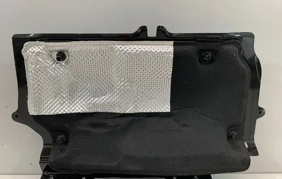 Volvo XC60 Heat shield in engine bay 31651596