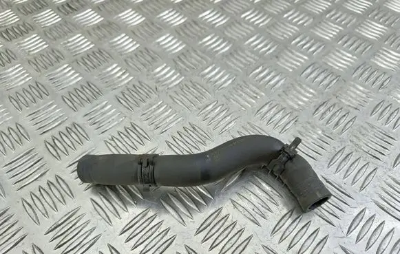 Mercedes-Benz E W212 Engine coolant pipe/hose A2128300996