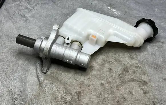 KIA Ceed Rear glass lock/latch X127 58510A5200