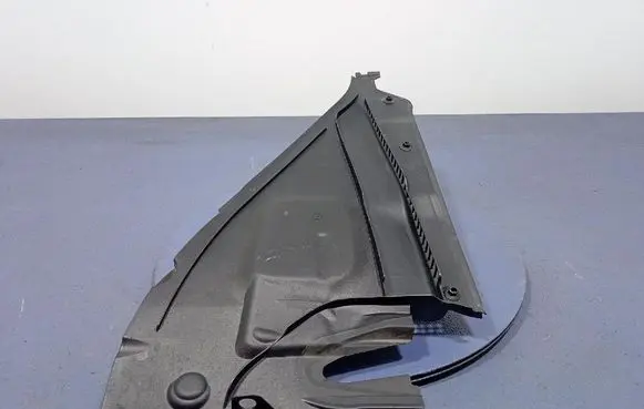 BMW 3 F30 F35 F31 Wiper trim 7405638