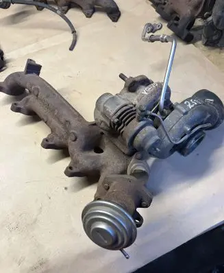 Volvo S80 Turbo 074145701b 952754876 K140708