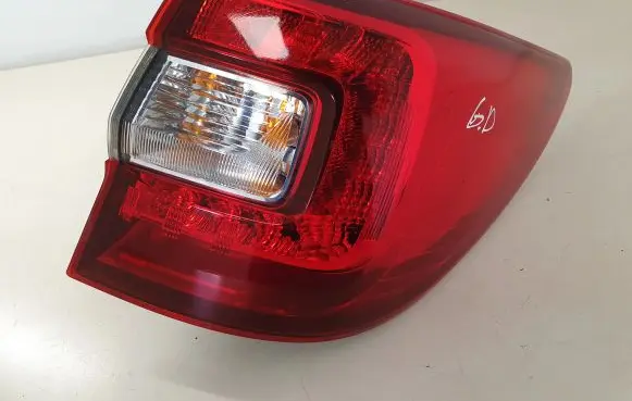 Subaru Outback (BS) Rear/tail lights