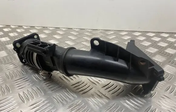 Ford C-MAX II Intercooler hose/pipe AV6Q9351AE
