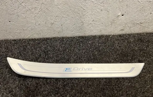 BMW 7 G11 G12 Foot area side trim 7391762