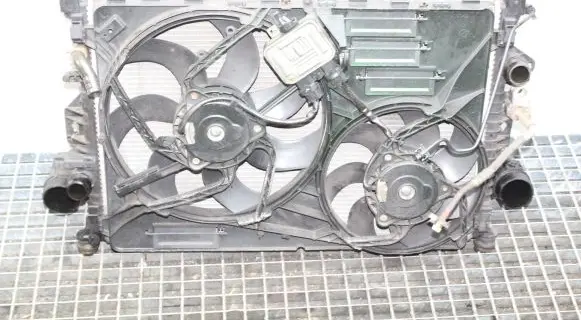Land Rover Freelander 2 - LR2 Radiator set 