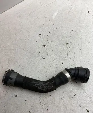 Mercedes-Benz GLC X253 C253 Engine coolant pipe/hose A2535005900