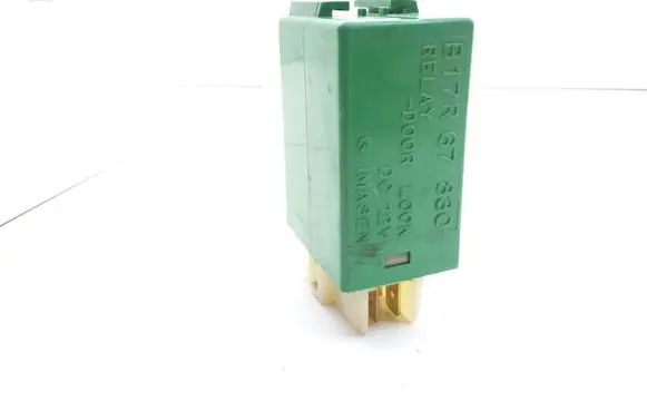 Mazda 323 Central locking relay B17R67830