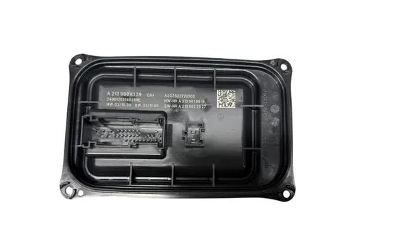Mercedes-Benz V Class W447 LED ballast control module A2139008139 2139008139