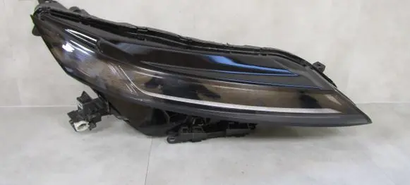 Nissan Ariya Headlight/headlamp 