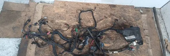Renault Laguna III Engine installation wiring loom 240117764R