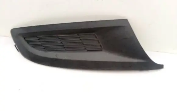 Volkswagen Polo V 6R Front bumper lower grill 6R0853666C