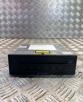 CD/DVD changer