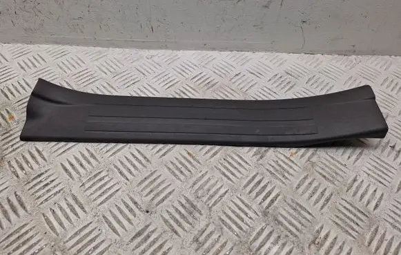 Toyota Land Cruiser (J120) Rear sill trim cover 6791760081B1 6791760080B1 6791760080