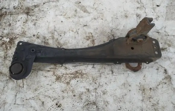 Toyota Avensis T250 Front subframe