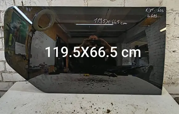 Opel Vivaro Side middle window/glass 