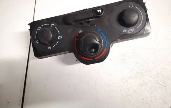 Renault Kangoo II Climate control unit 5f2140100