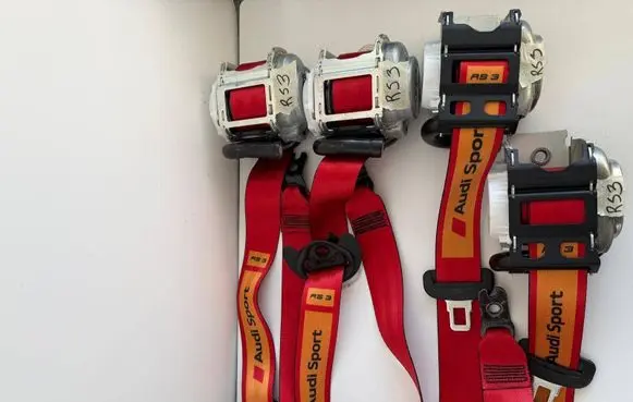 Audi A3 8Y Set of seat belts 