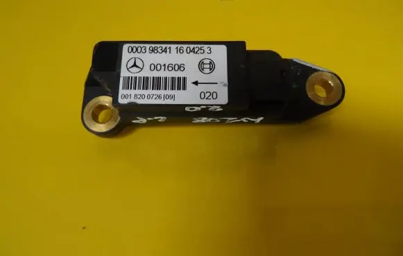Mercedes-Benz CLK A208 C208 Airbag deployment crash/impact sensor 0018200726
