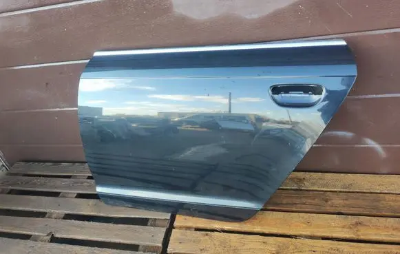 Audi A6 S6 C6 4F Rear door