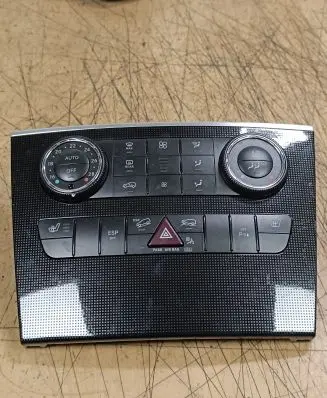 Mercedes-Benz ML W164 Climate control unit A2519063300 A2518206489