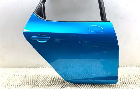 Rear door