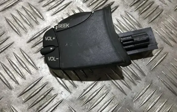 Ford Mondeo Mk III Multifunctional control switch/knob 98ab14k147ac
