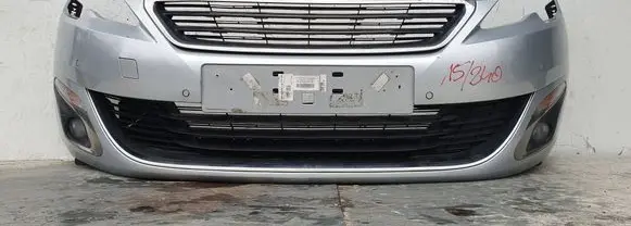 Peugeot 308 Front bumper 