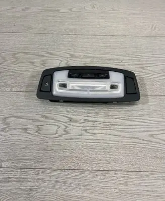 BMW 4 F32 F33 Front seat light 9305794 E11379 19679110
