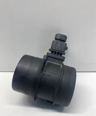 Volkswagen Transporter - Caravelle T5 Mass air flow meter 0281002735 5928629 03G906461C