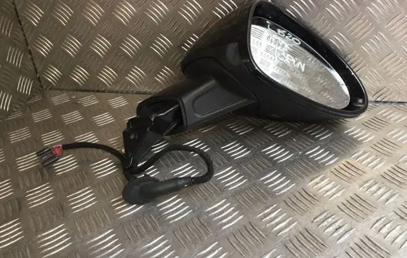 Porsche Macan (95B) Front door electric wing mirror 