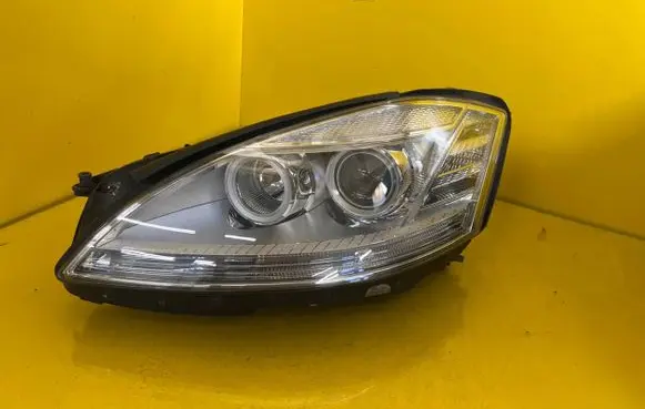 Mercedes-Benz S AMG W221 Headlight/headlamp A2218200639