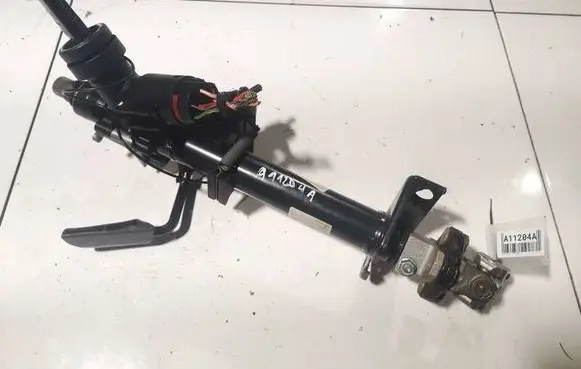Mercedes-Benz A W168 Steering wheel axle A1684600916