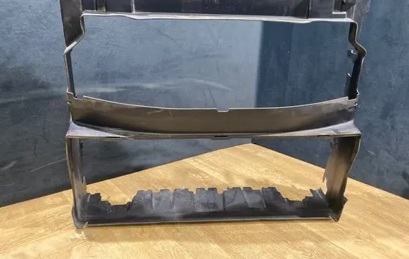Land Rover Range Rover Sport L494 Radiator trim FPLA8C464A