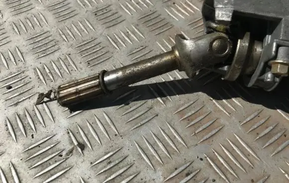 Ford Mondeo MK II Steering column universal joint
