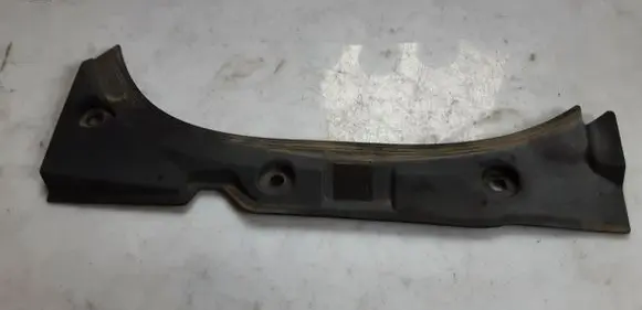 Audi A8 S8 D4 4H Other engine bay part 4H0823746C