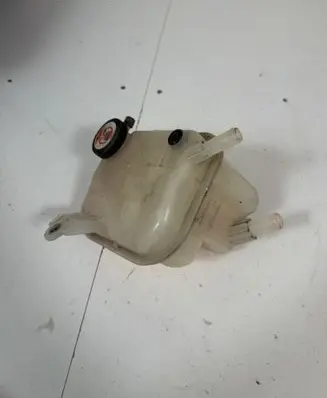 Toyota Camry VIII XV70 Coolant expansion tank/reservoir