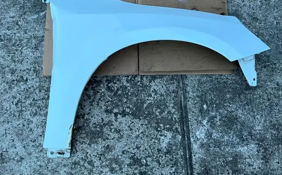 Volvo V60 Fender